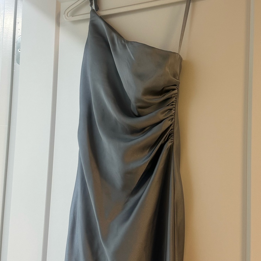 reverly dress in French blue size 0. Worn once in perfect condition